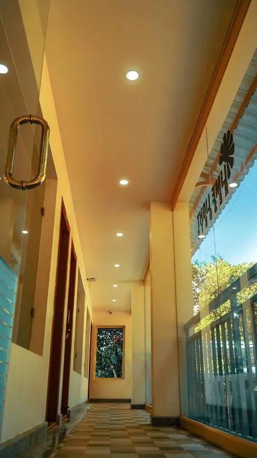 Lime Light Resort Munnar 3*,