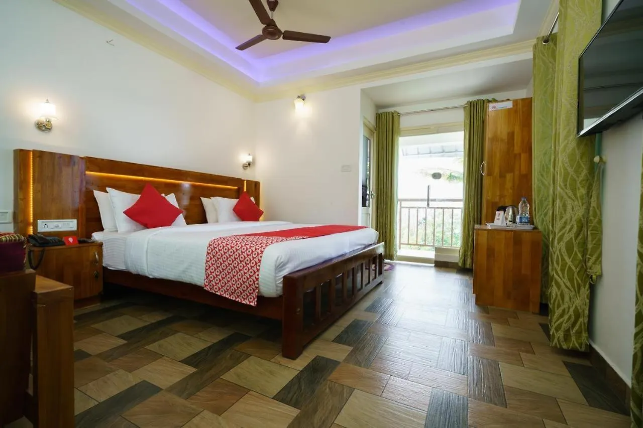 *** Hotel Lime Light Resort Munnar India